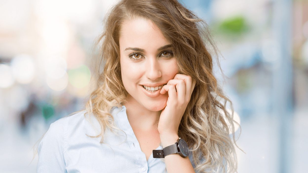 Mening mushukim bir-biriga yopishib qolgan