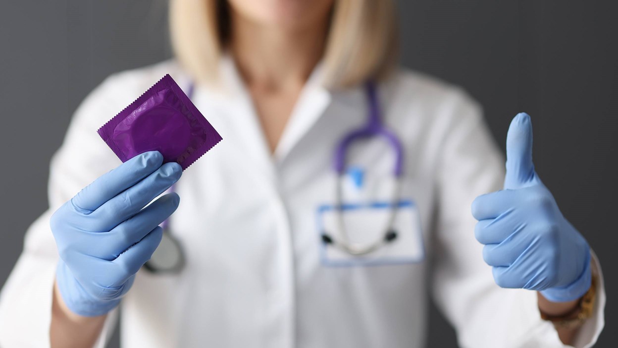 Yuqorida bir qiz porno gif Barcha turdagi porno